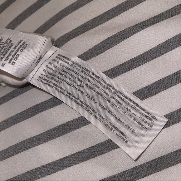 Abercrombie and Fitch Long Sleeve V Neck Twist Front Bodysuit White Small - Picture 6 of 6